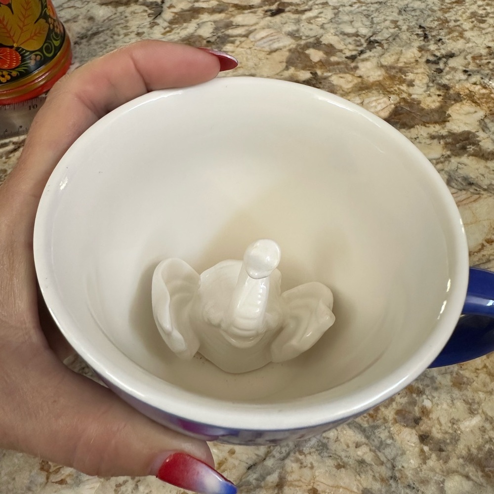 Creature Cups blue coffee tea cup 3-D elephant sculpture inside mug 3.5” tall